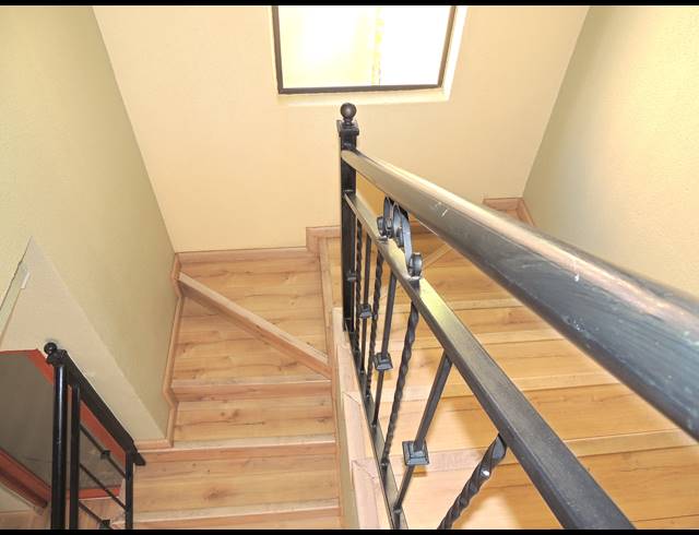 2 BEDROOM TOWNHOUSE FOR SALE IN AMOROSA